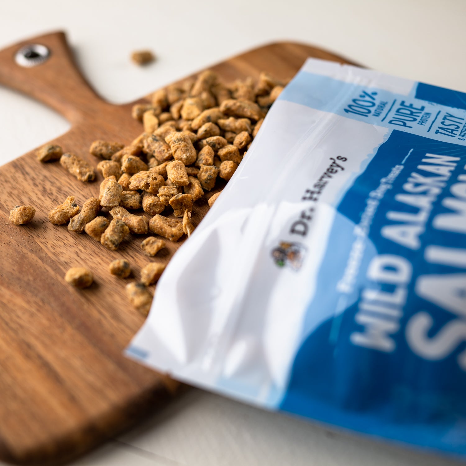 Wild Alaskan Salmon Bites Dog Treats – Dr. Harvey's